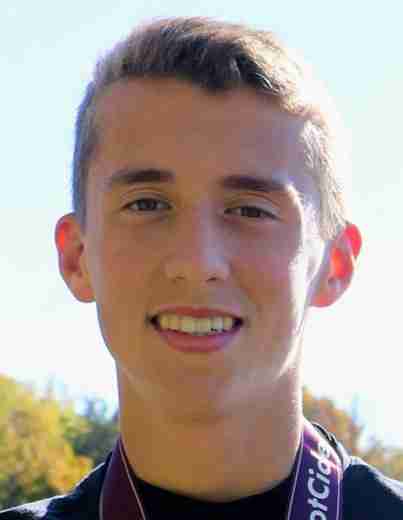 Smiling Falcon View Online high school student outdoors, highlighting flexible and personalized online education in Minnesota.
